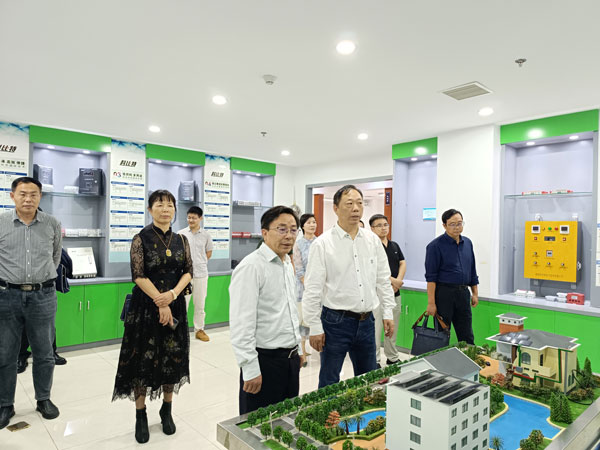 湖南省政协副主席、民建湖南省委会主委赖明勇莅临新利app软件(集团)股份有限公司走访调研